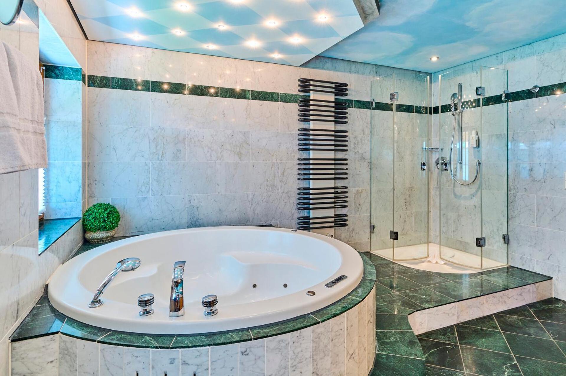 Hotel Happinger Hof Ροζενχάιμ Εξωτερικό φωτογραφία